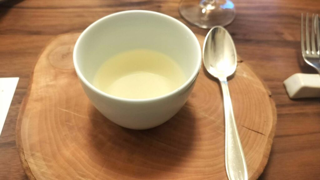 ホワイトアスパラガスのアンフュージョン