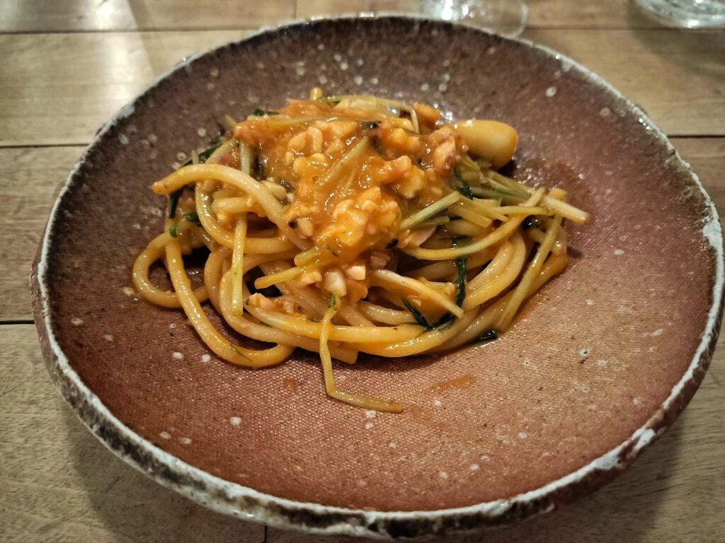 噴火湾ヤリイカと水菜のリングイネ