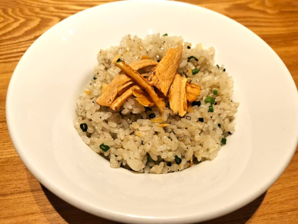 選べる〆(雑炊・ブルーチーズチャーハン・親子丼)