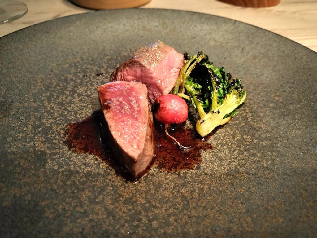 エゾシカ モモとヒレのステーキ