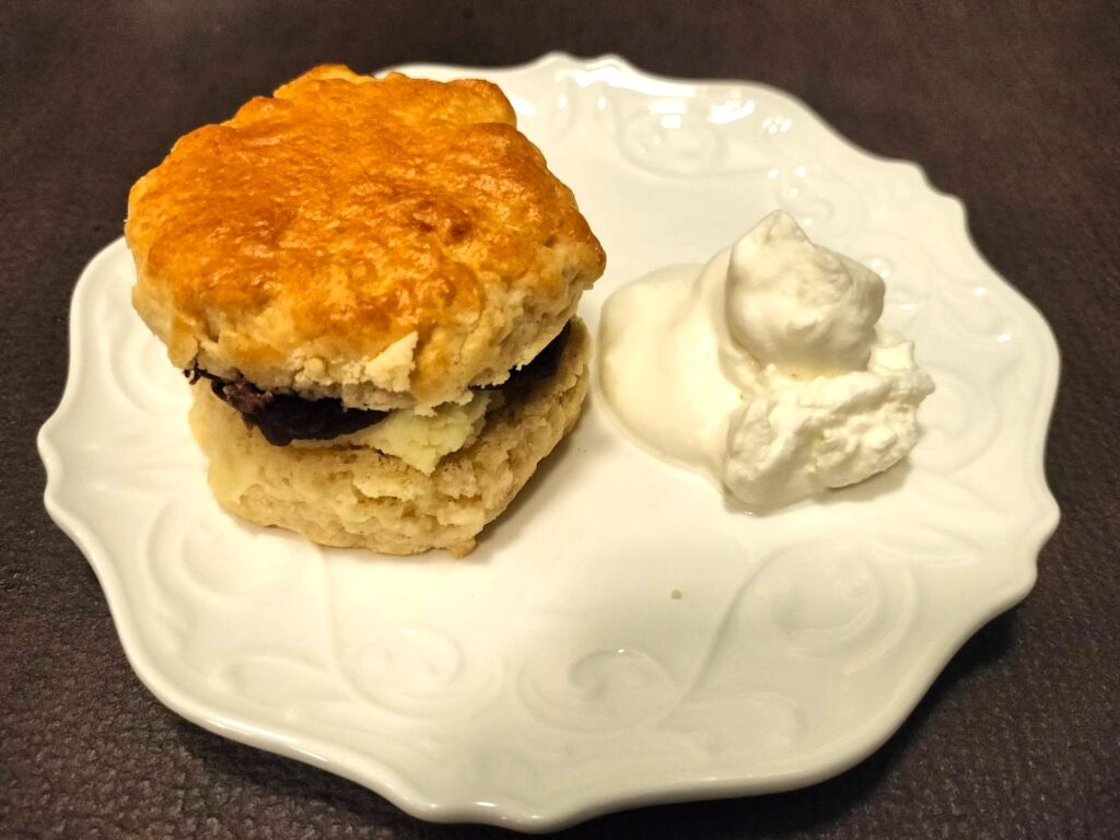 HOUSE.H（ハウスエイチ）あんバターサンド（600円）