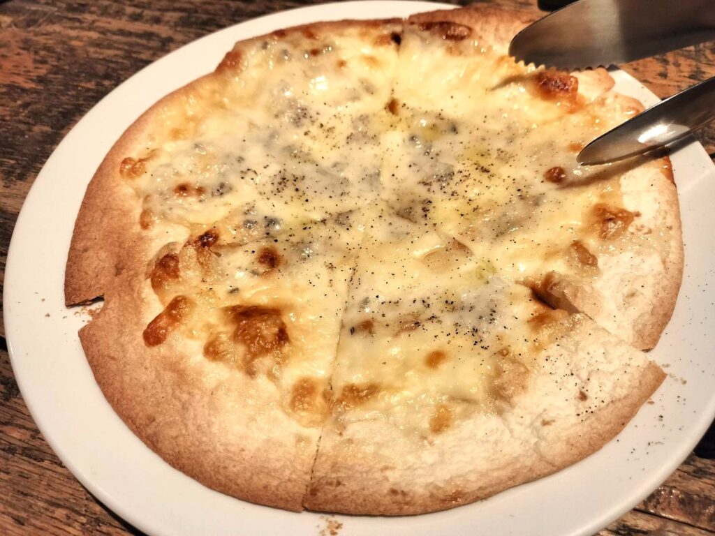 ブルーチーズとはちみつ（1,330円）