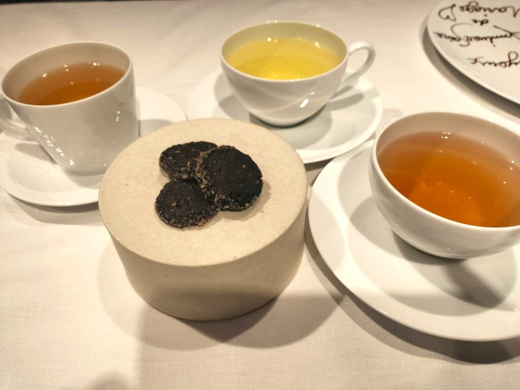 フランクカカオとピーカンナッツのクッキー
